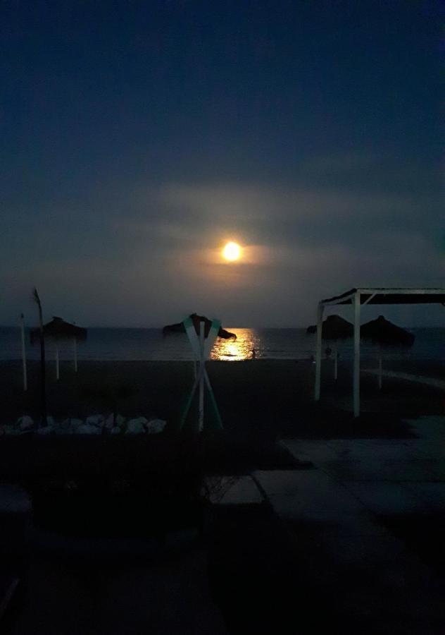 Lido Beachfront Torremolinos Eksteriør bilde